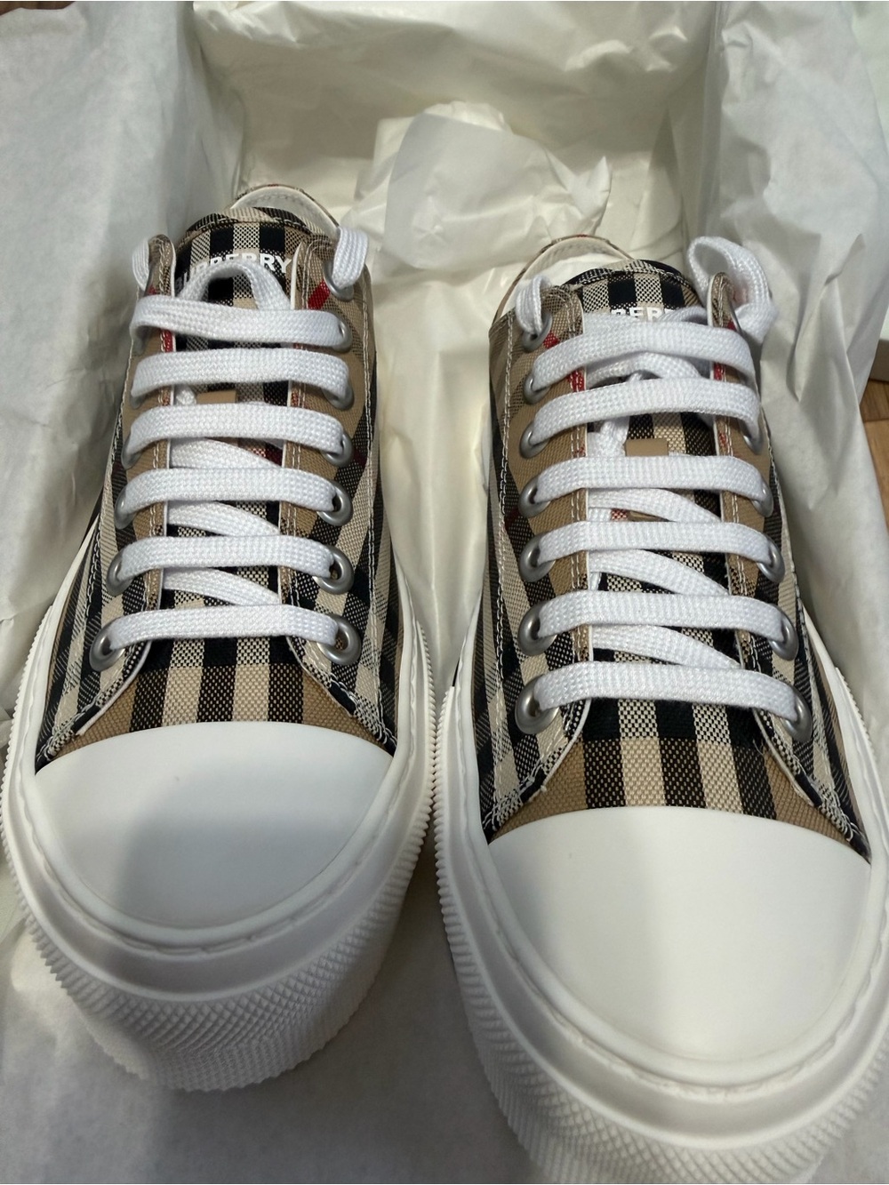 Burberry Plaid Low-Top Sneakers in Beige, Black & Red - Picture 2 of 7